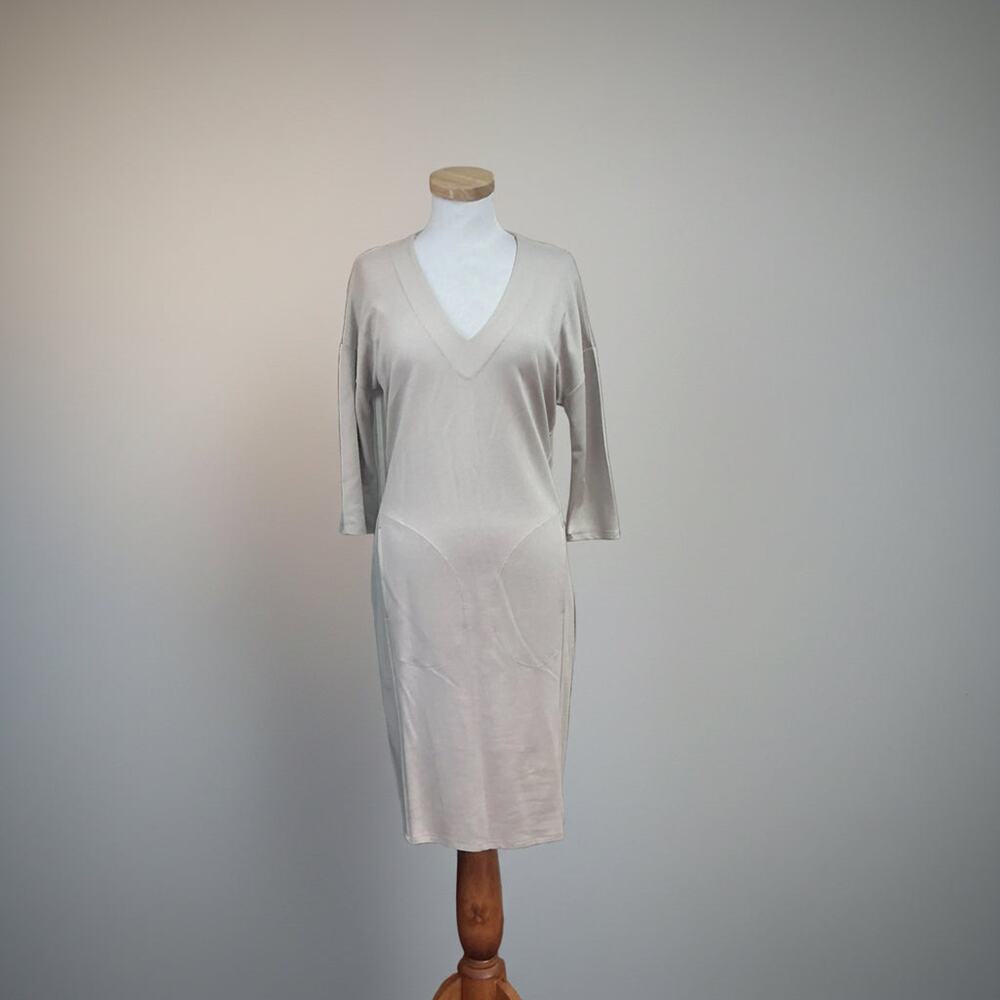 White Label oyster Jersey Cocoon dress, size 2, NEW WITH TAGS!